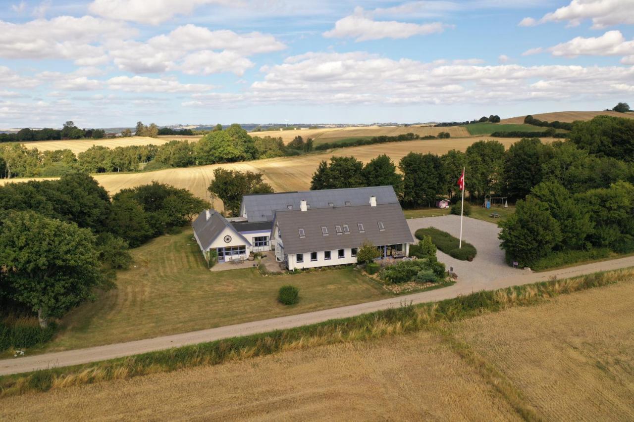 Rolso Retreat Villa Knebel Exteriör bild