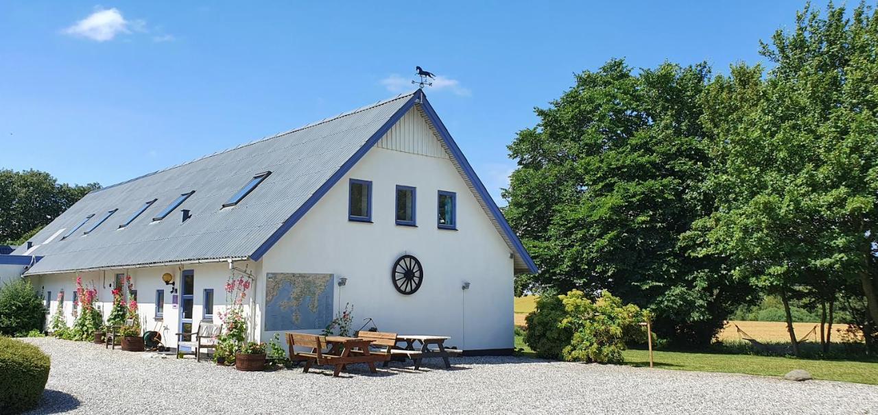 Rolso Retreat Villa Knebel Exteriör bild